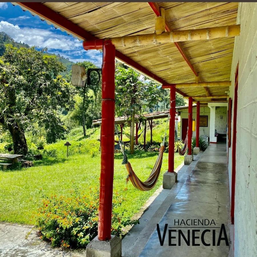 Hacienda Venecia Hostel San Peregrino Exterior photo